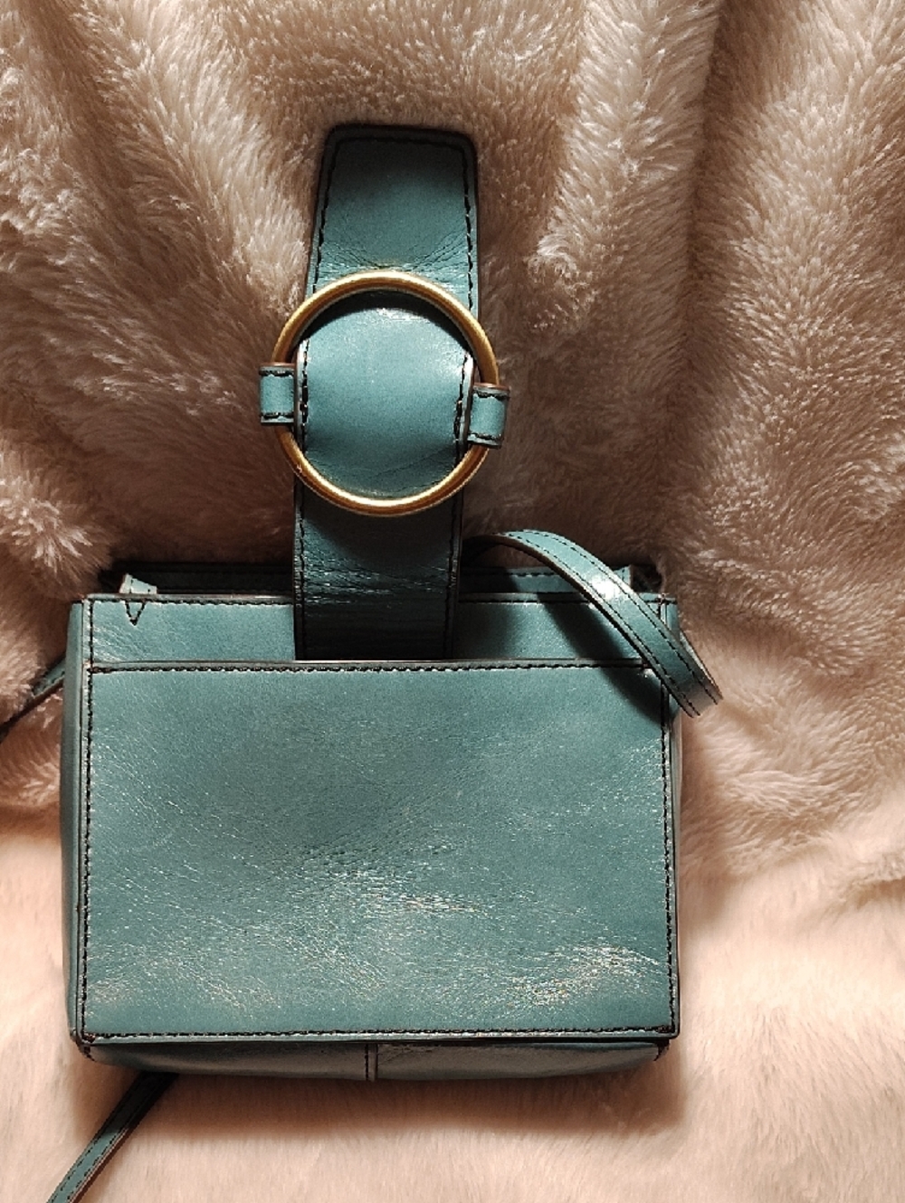 HOBO Seafoam Green Leather Crossbody with Gold Ring - Picture 8 of 10
